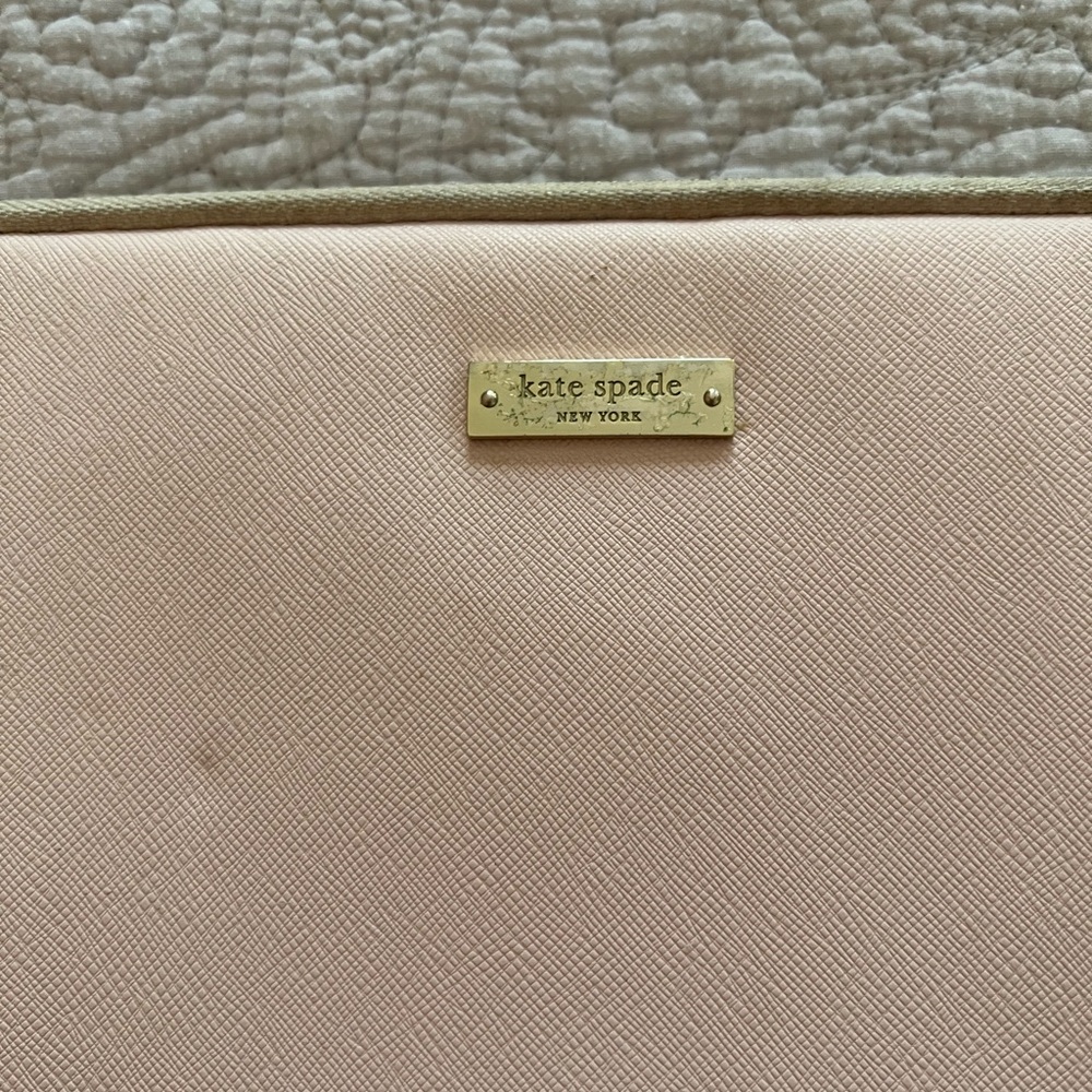Kate Spade laptop sleeve 15” - Picture 2 of 3